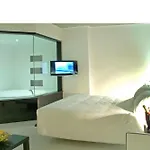 Amati Design Ξενοδοχείο 4*