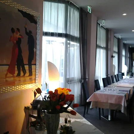 Ξενοδοχείο Amati Design 4*