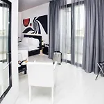 Amati Design Hotel 4*