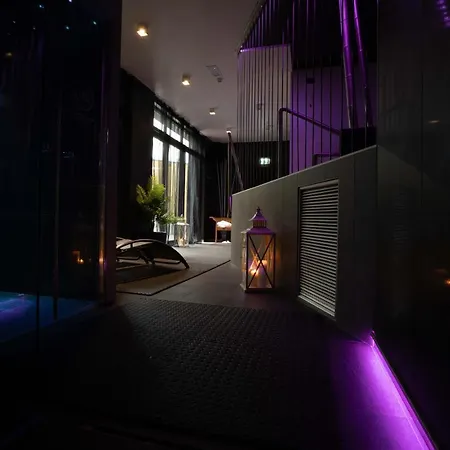 Amati' Design 4*