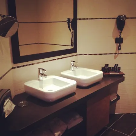 Otel Amati Design Zola Predosa