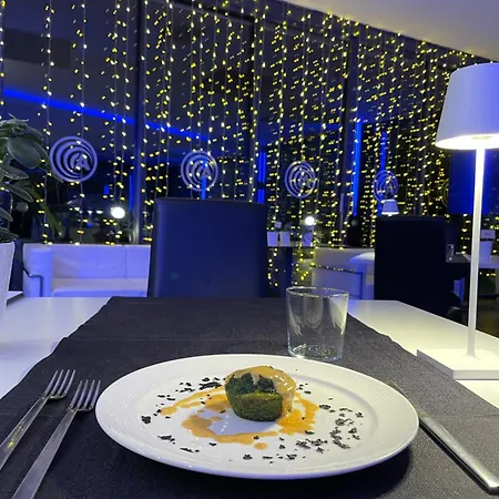 Amati Design Green Hotel 4*