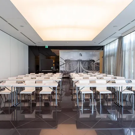 Amati Design Green Hotel 4*
