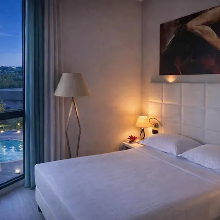 Amati Design Hotel 4*