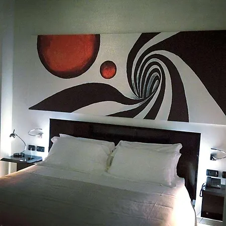 Amati Design 4*