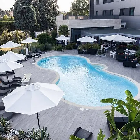 Amati Design Green Hotel 4* צולה פרדוסה