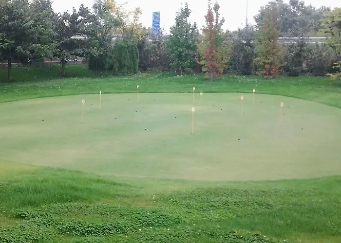 ホテル Amati Design 4*